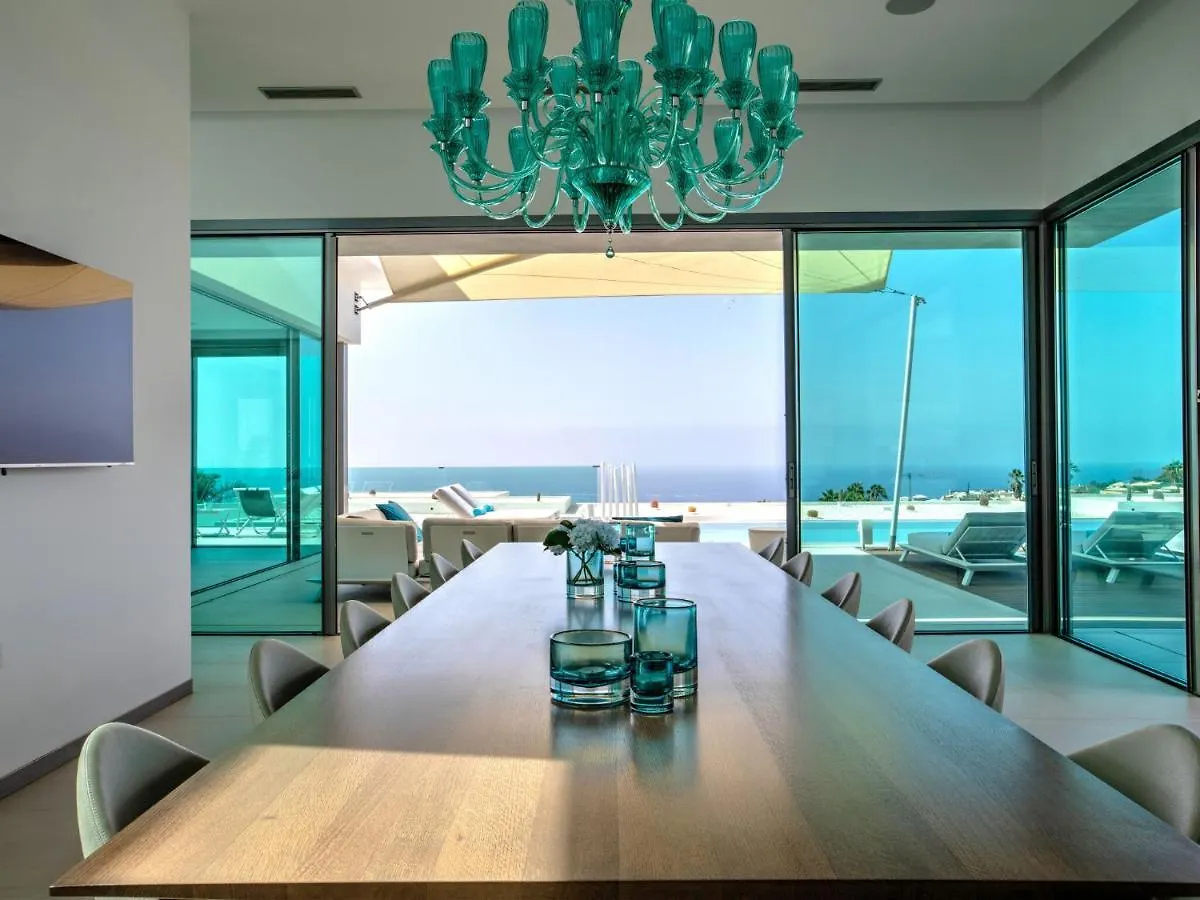 אדחה Belvilla By Oyo Villa Christal